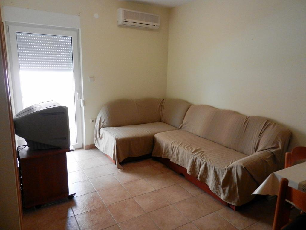 Apartment Premantura Oda fotoğraf